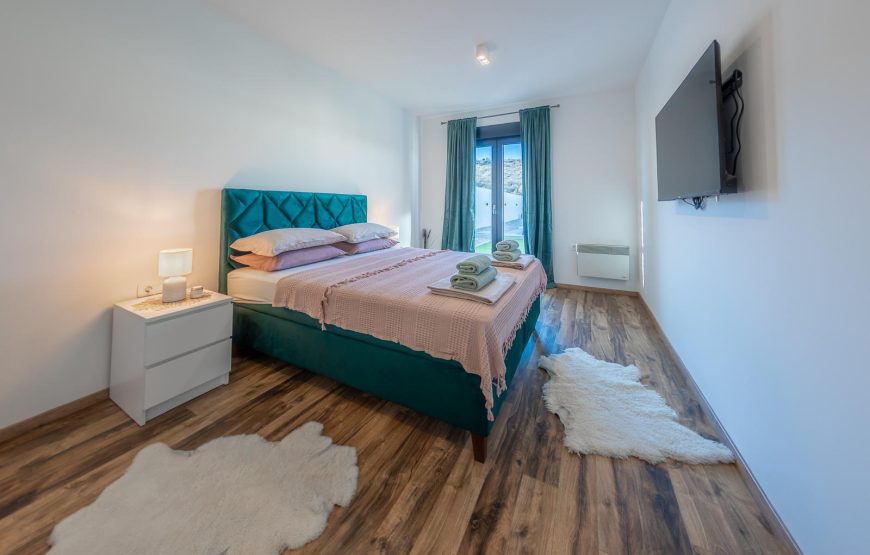 VILLA 01