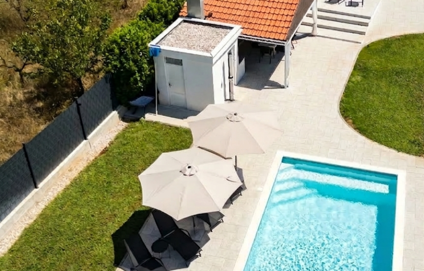 VILLA 29