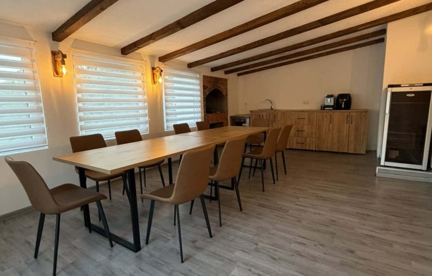 VILLA 32