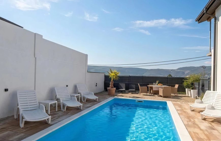 VILLA 35