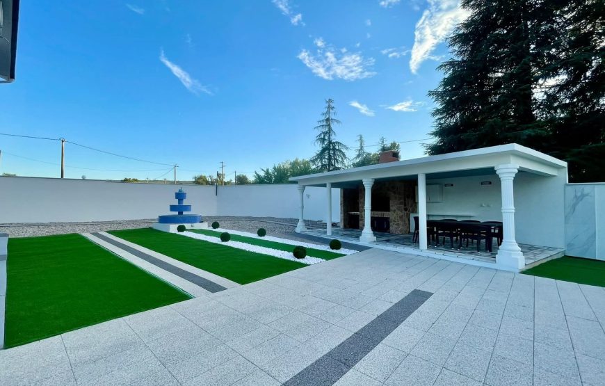 VILLA 36