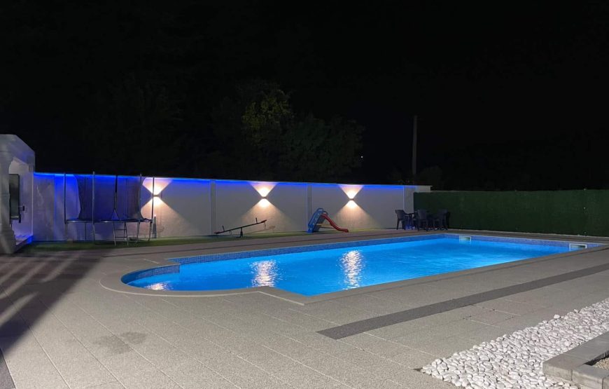 VILLA 36