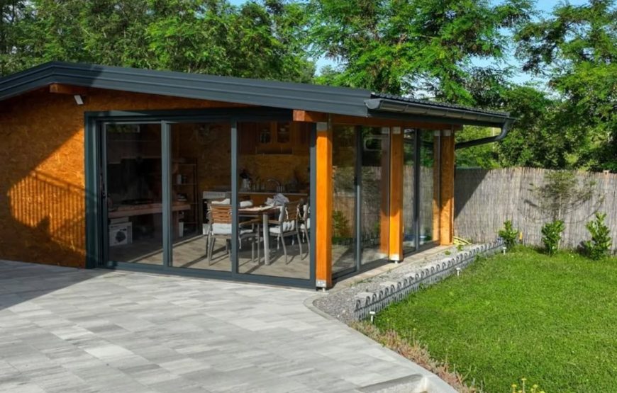 VILLA 16