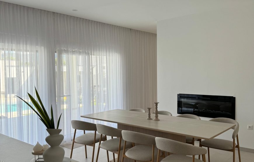 VILLA 11