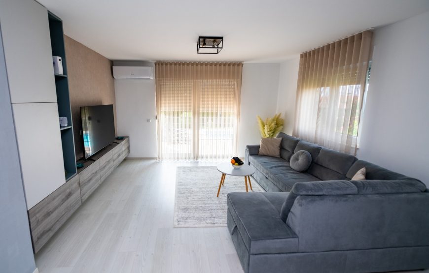 VILLA 03