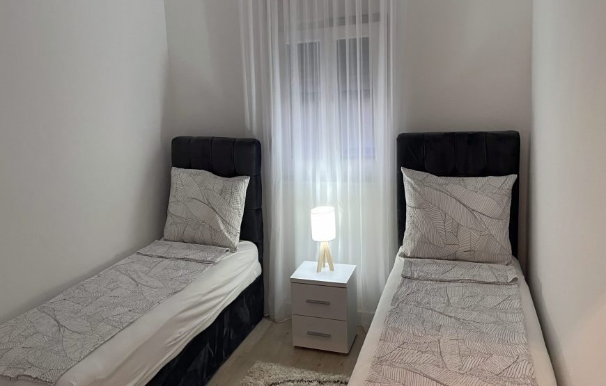 VILLA 17