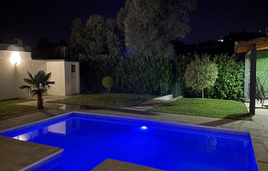 VILLA 17
