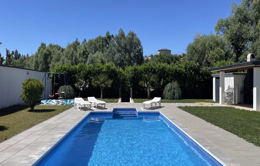 VILLA 18