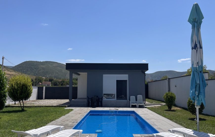 VILLA 18