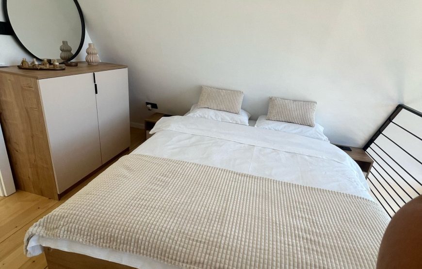 VILLA 23