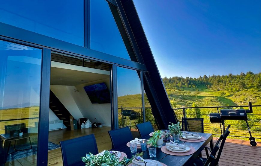 VILLA 23