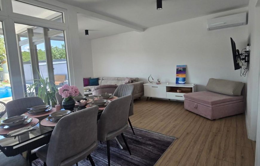 VILLA 22
