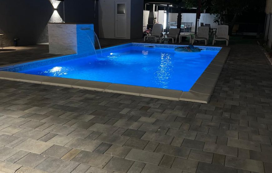 VILLA 22