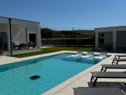 VILLA 11