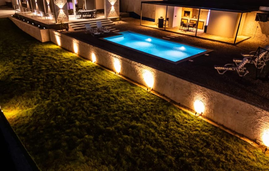 VILLA 01