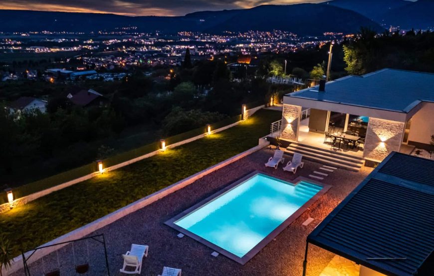 VILLA 01