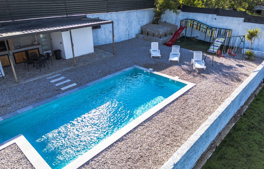 VILLA 01