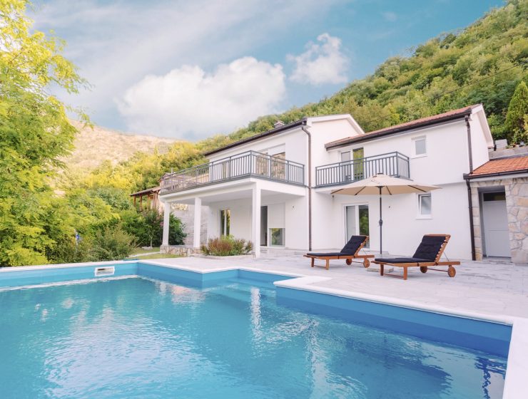 VILLA 21