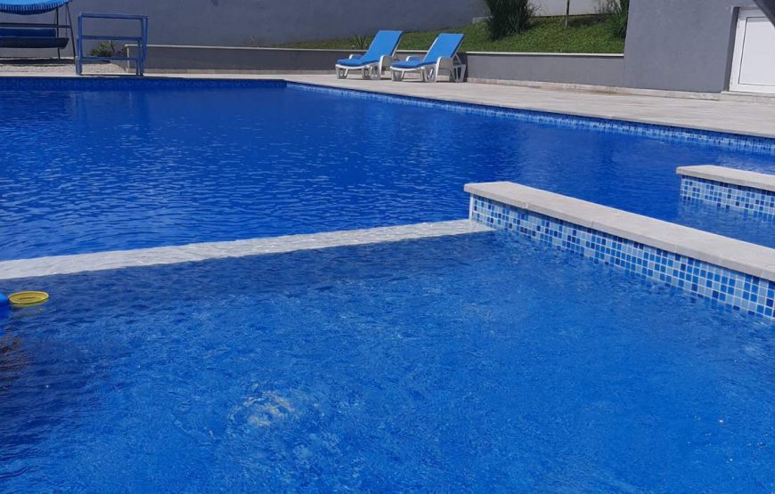 VILLA 06