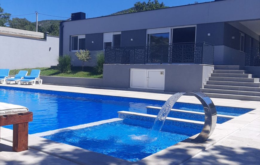 VILLA 06