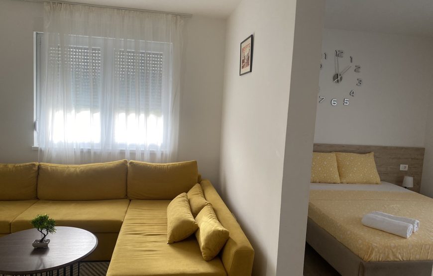 VILLA 10