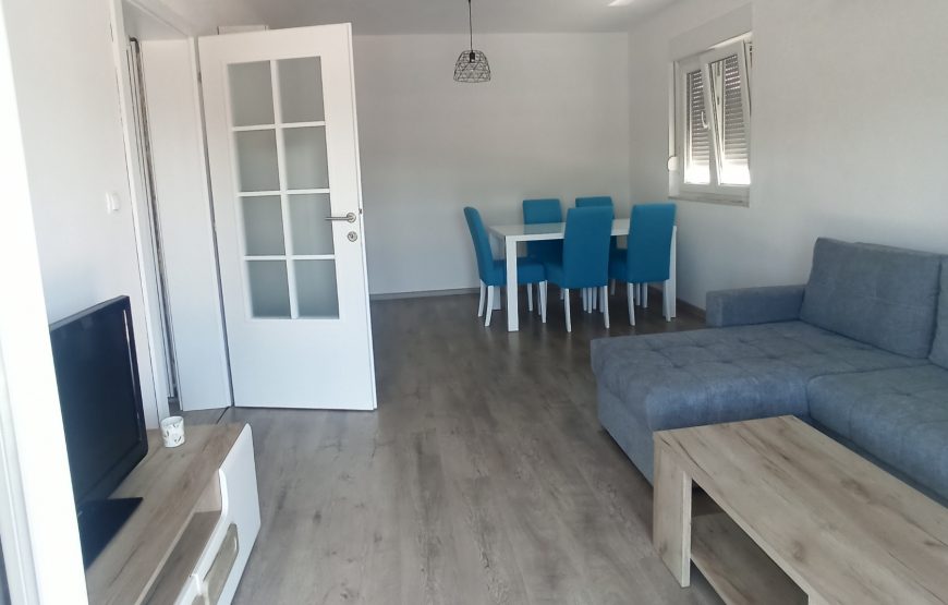 VILLA 12