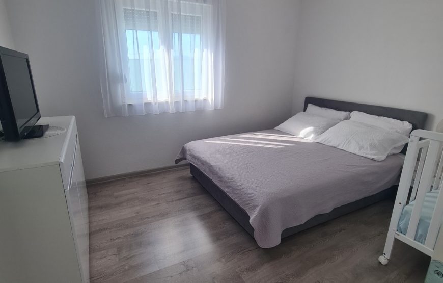 VILLA 12