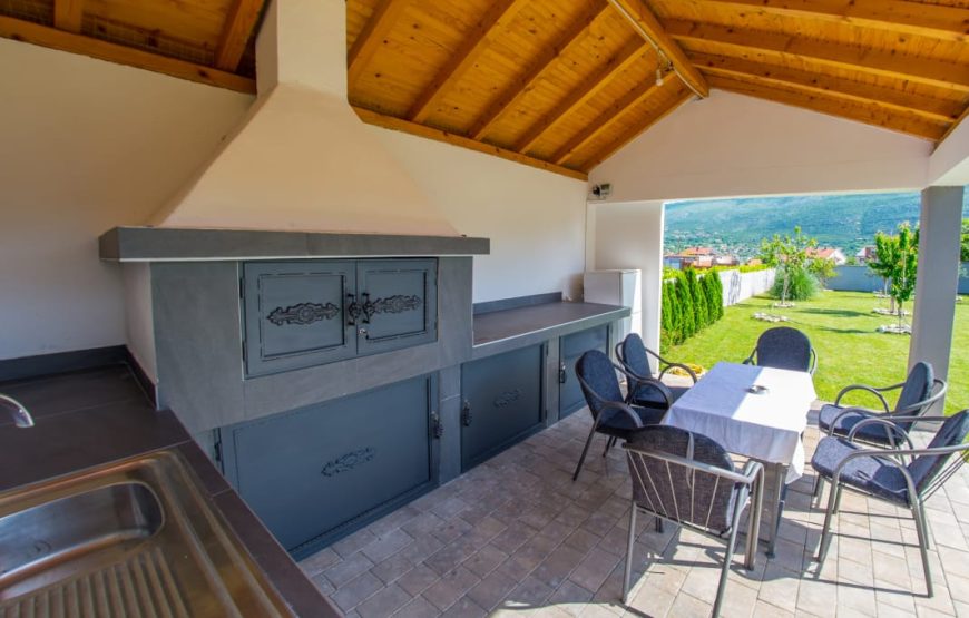 VILLA 03