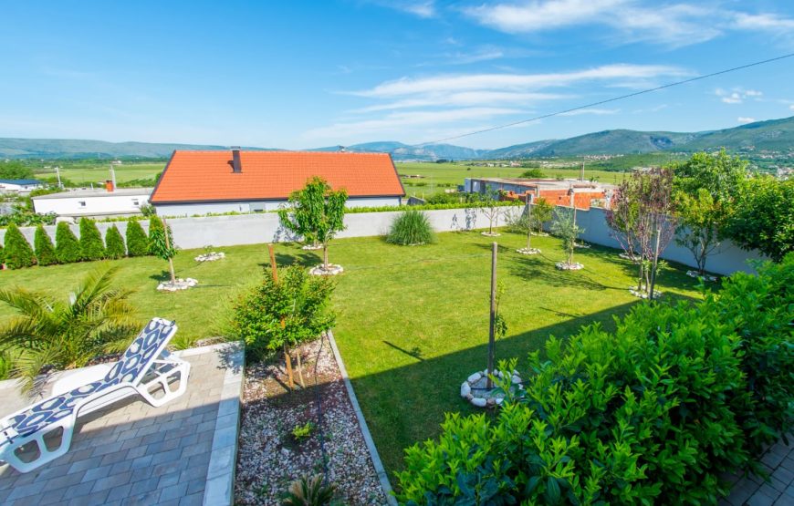VILLA 03
