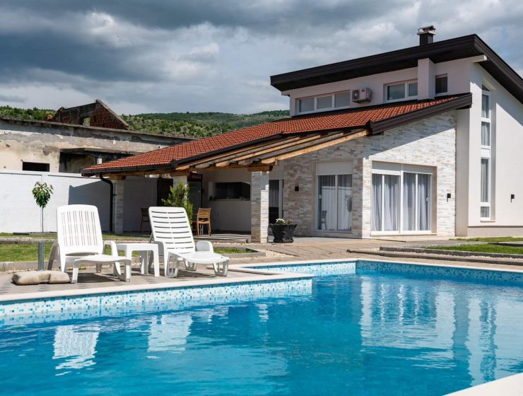 VILLA 11