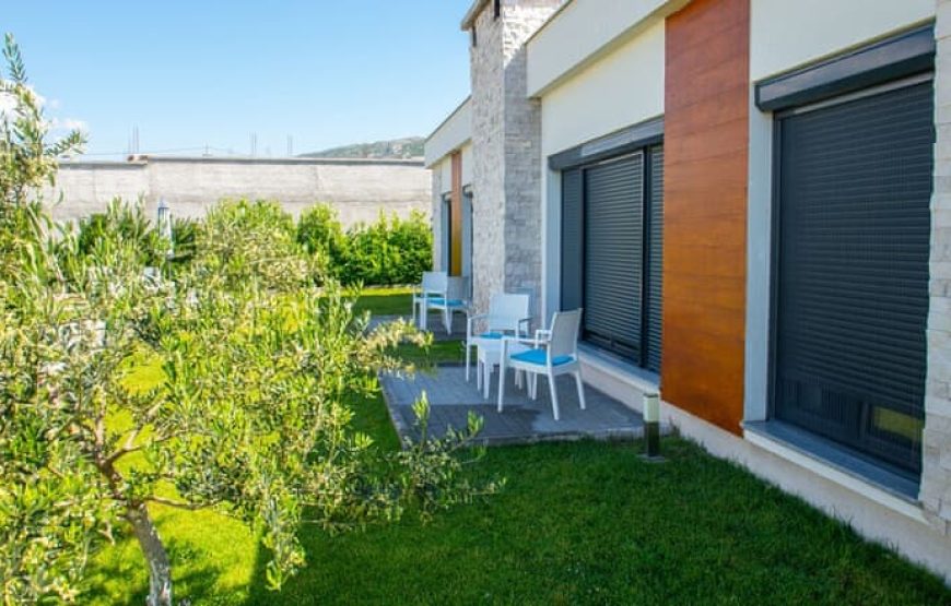 VILLA 24
