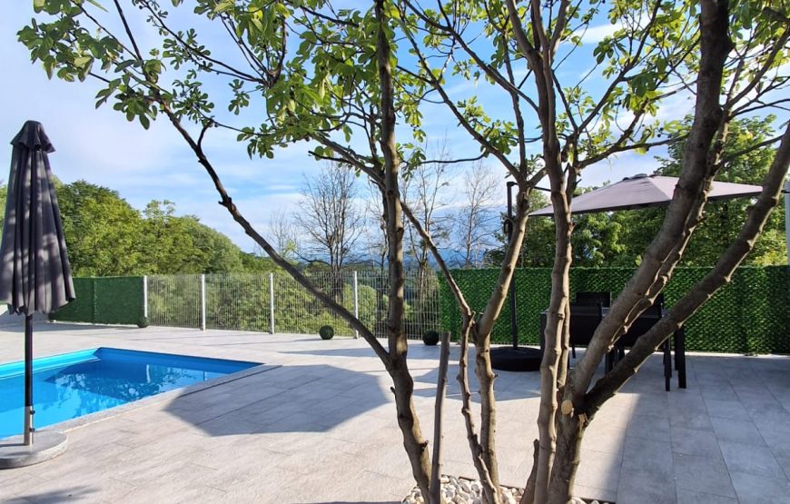 VILLA 32