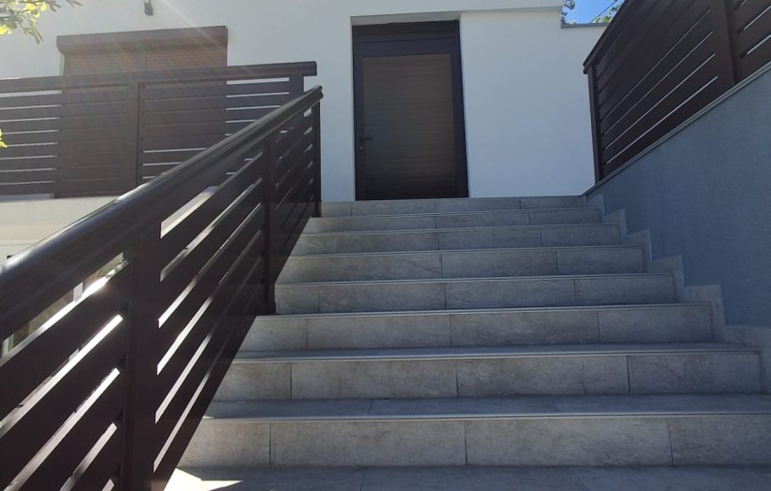 VILLA 32