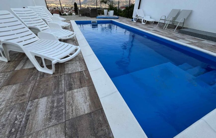 VILLA 35