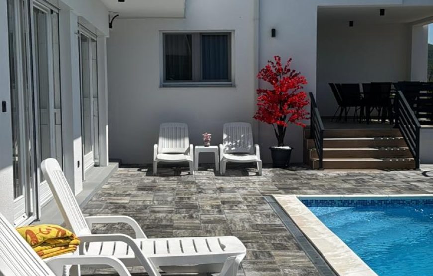VILLA 34