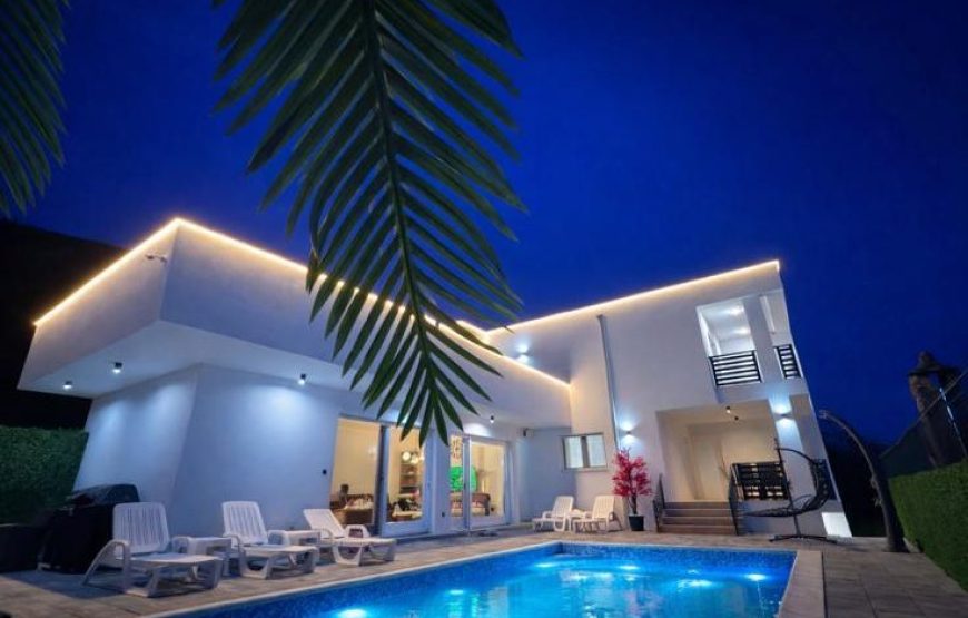 VILLA 34