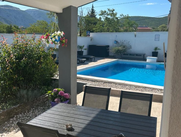 VILLA 13